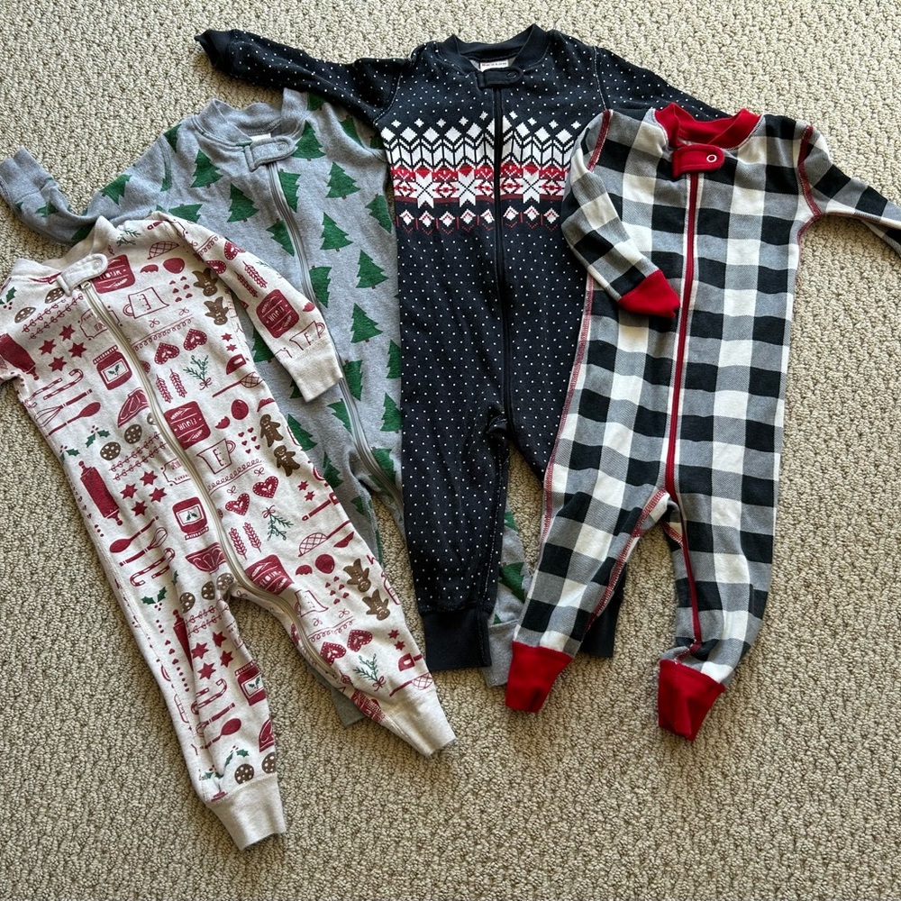 Hanna Andersson Holiday Sleeper Bundle